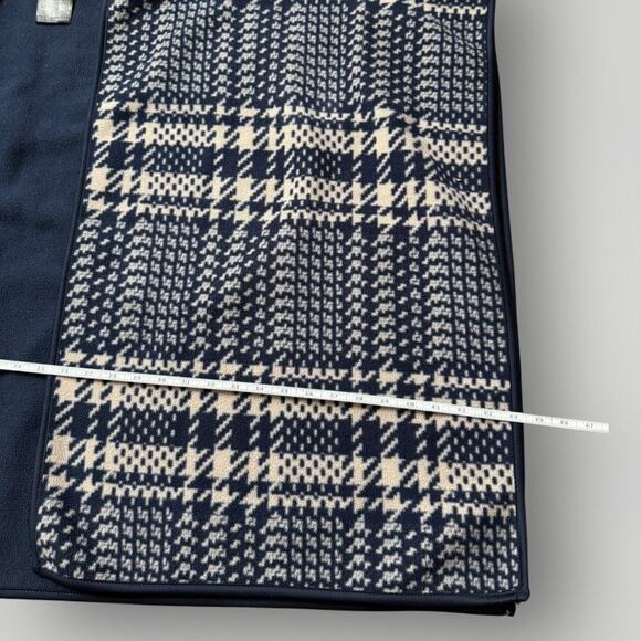 Nicole Miller Original Reversible Wrap Poncho One Size Navy Blue Plaid - Picture 6 of 6